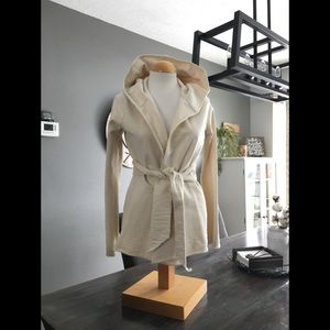 Lucky Brand Sweaters - Lucky Brand Small Hooded Cardigan EUC Lucky Brand Sweaters - Lucky Brand Small Hooded Cardigan EUC